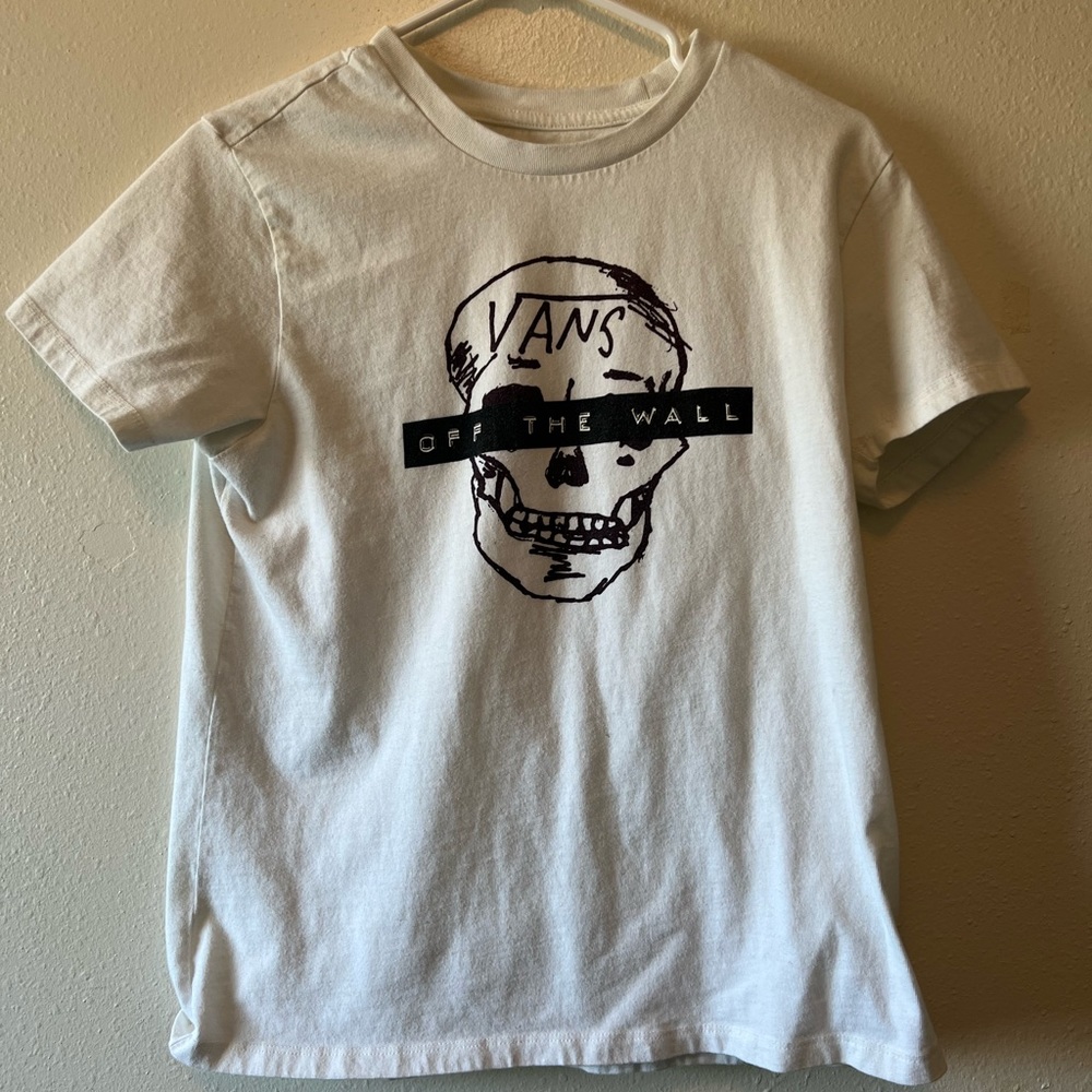Women’s Medium Vans T shirt